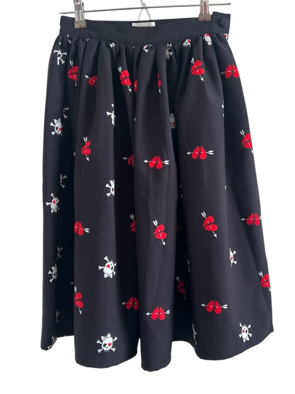 Unique Vintage Red Heart Skull Arrow Print Swing Skirt